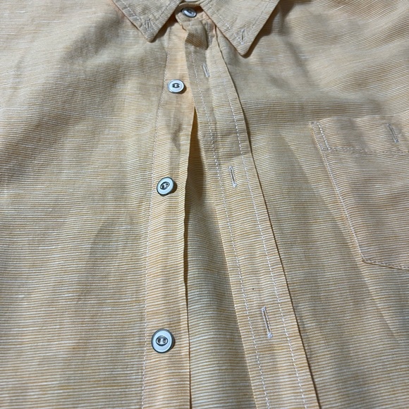 Men’s button-down collar shirt - Picture 2 of 3